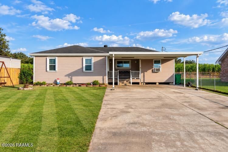 Property Photo: 213 Redwood Street LA 70372