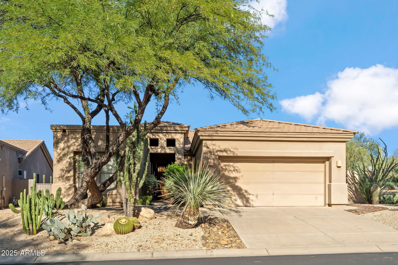 Property Photo: 7486 E Soaring Eagle Way AZ 85266