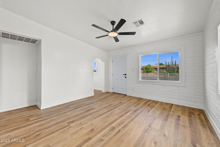 Property Photo: 11519 E Elton Avenue AZ 85208