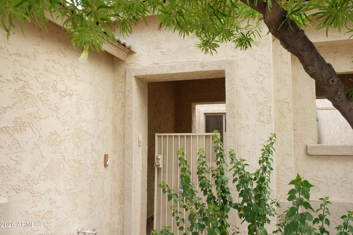 Property Photo: 13 S Laveen Place AZ 85226