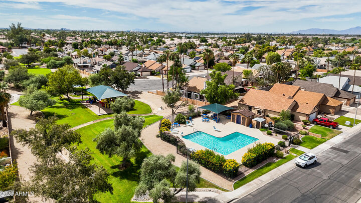 Property Photo: 851 E Rockwell Drive AZ 85225
