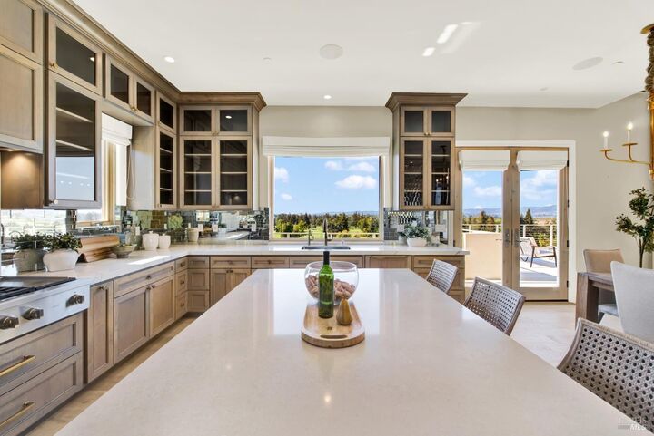 Property Photo:  165 Canyon Place  CA 94558 