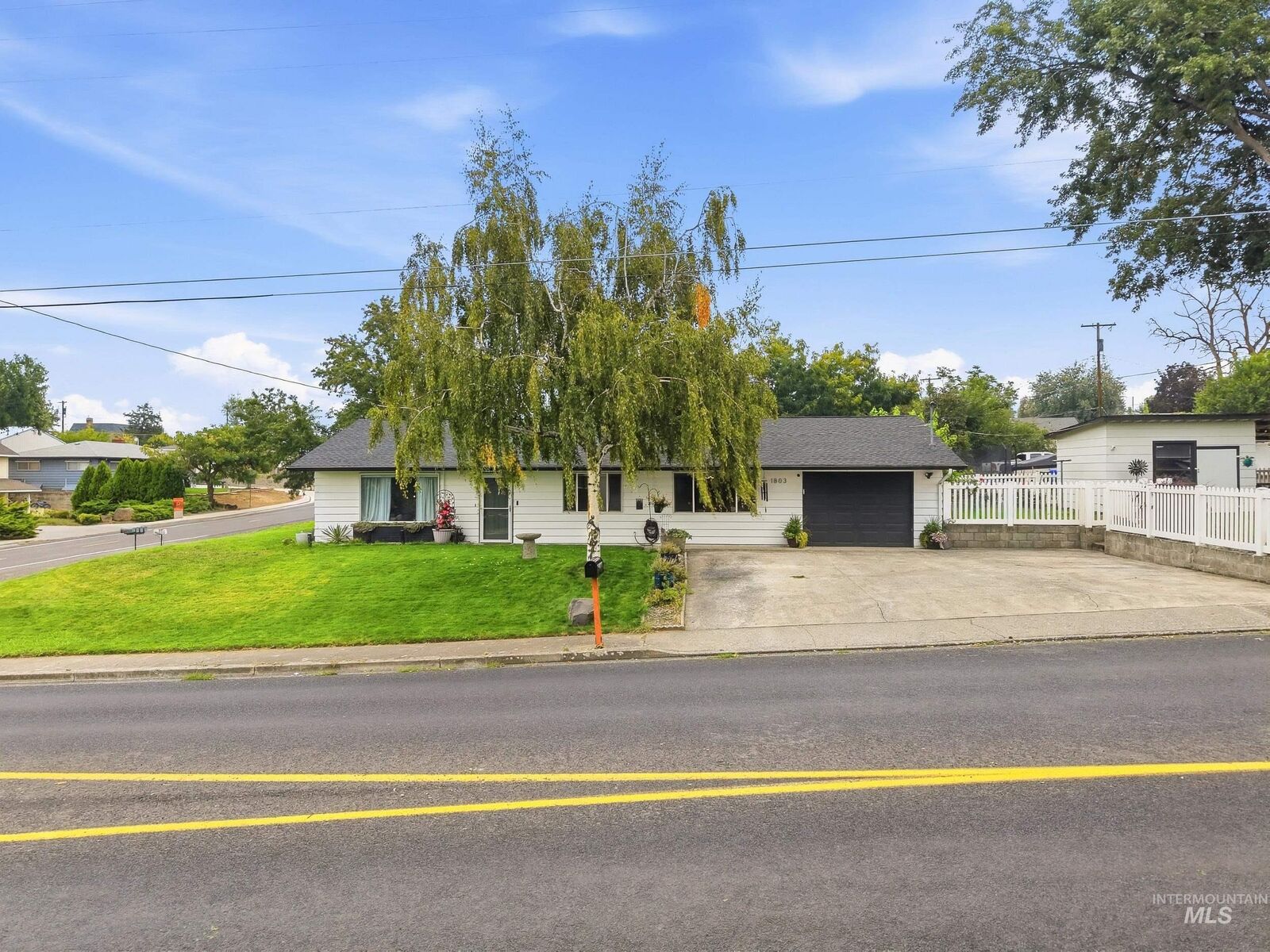 Property Photo:  1803 14th St.  ID 83501 