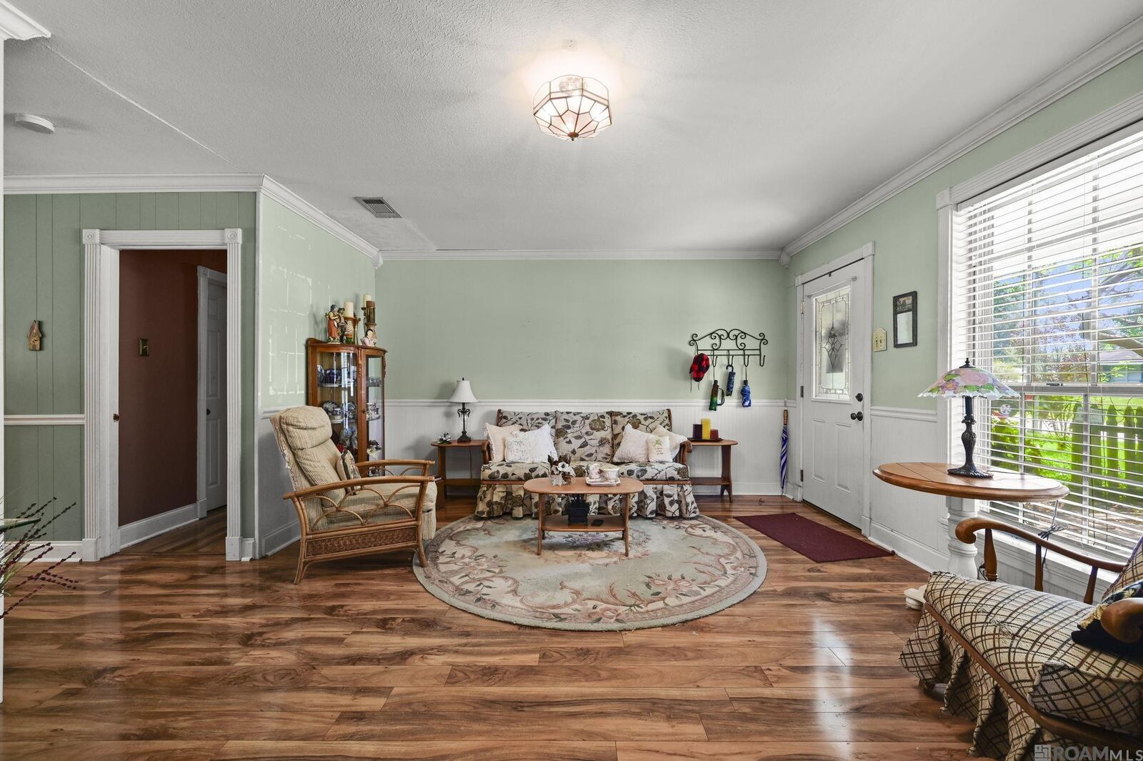 Property Photo:  1169 S Burgess Dr  LA 70815 
