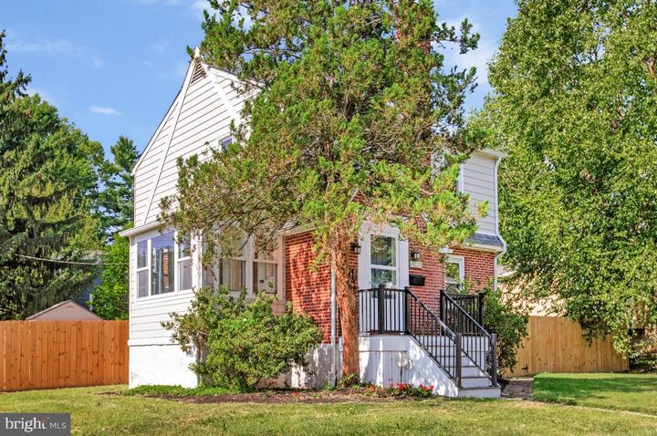 Property Photo:  3221 Evergreen Avenue  MD 21214 