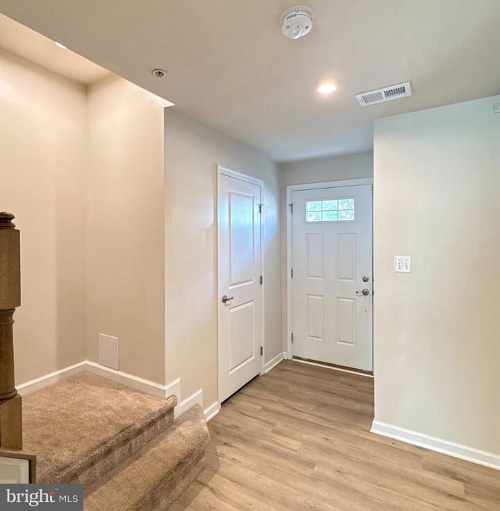 Property Photo: 142 Seldovia Drive MD 20640