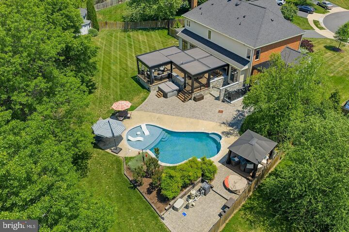 Property Photo: 22043 Water Run Court VA 20148