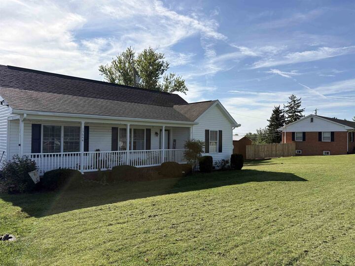 Property Photo: 15644 Forestville Rd VA 22853