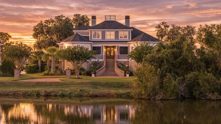 Property Photo: 115 Woodmont Ln. SC 29585