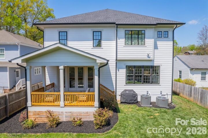 Property Photo:  2818 Florida Avenue  NC 28205 