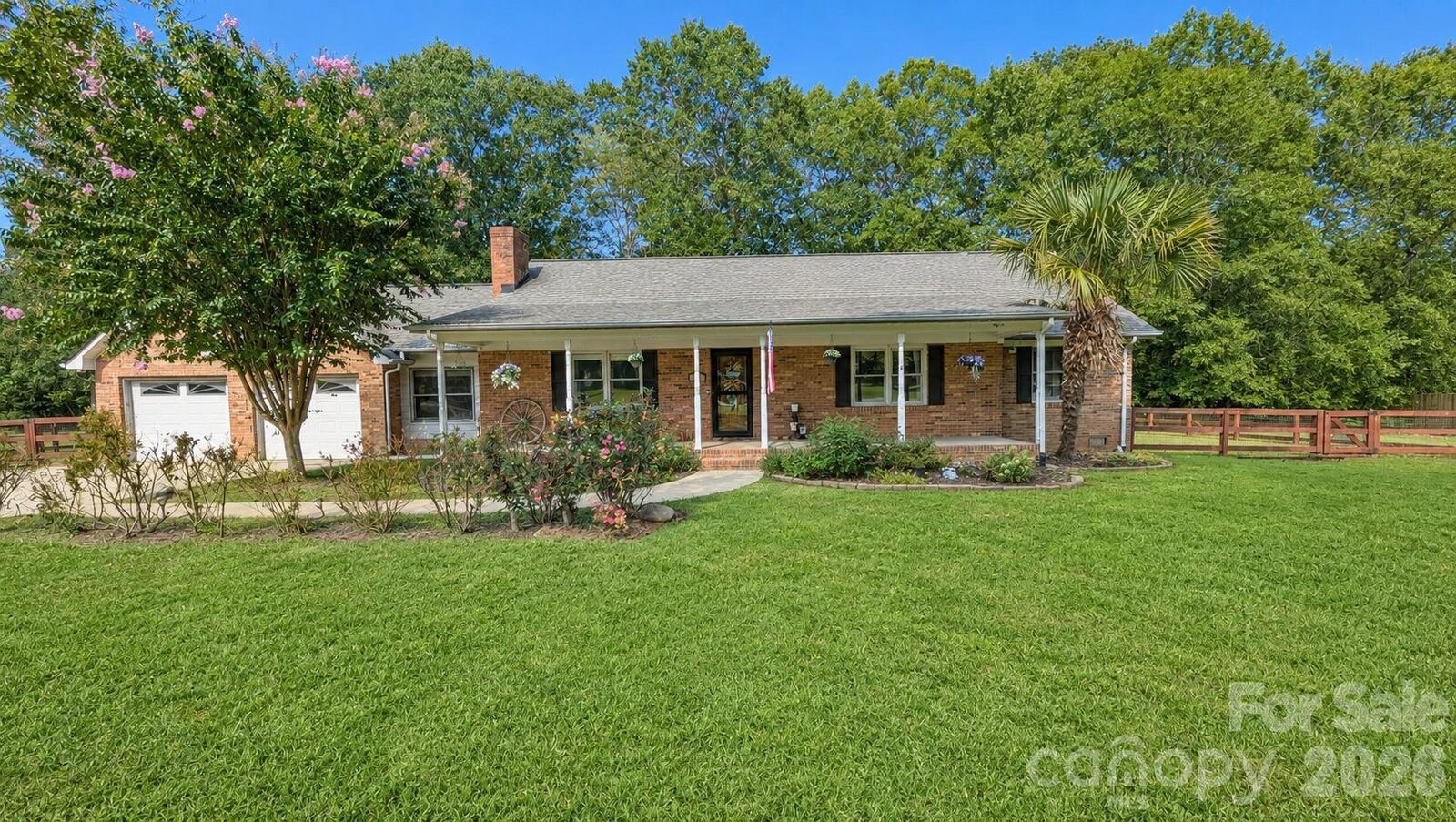 Property Photo: 2412 Nancy Lane NC 28075