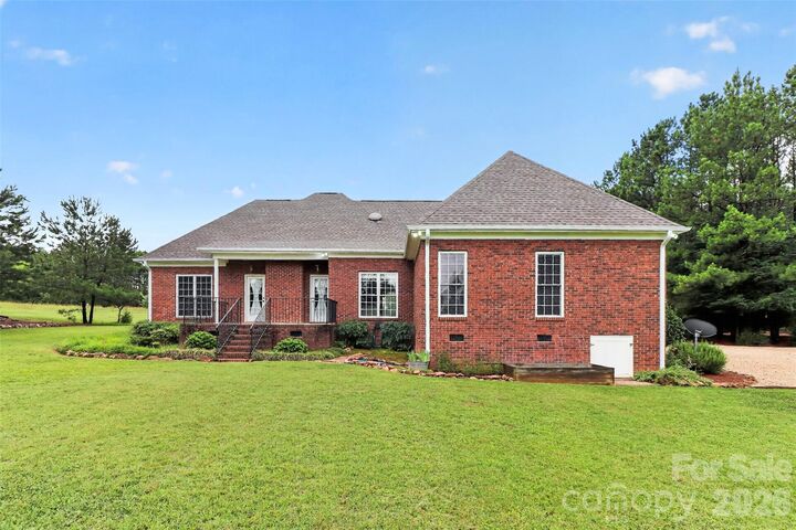 Property Photo: 2374 Brooks Road SC 29706