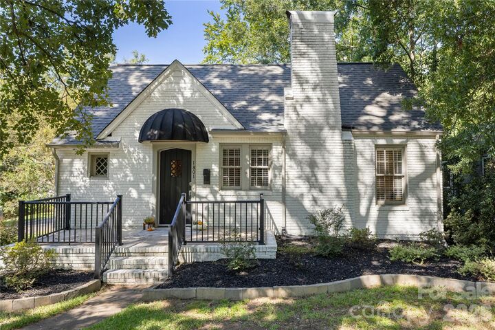 Property Photo: 1801 Tippah Avenue NC 28205