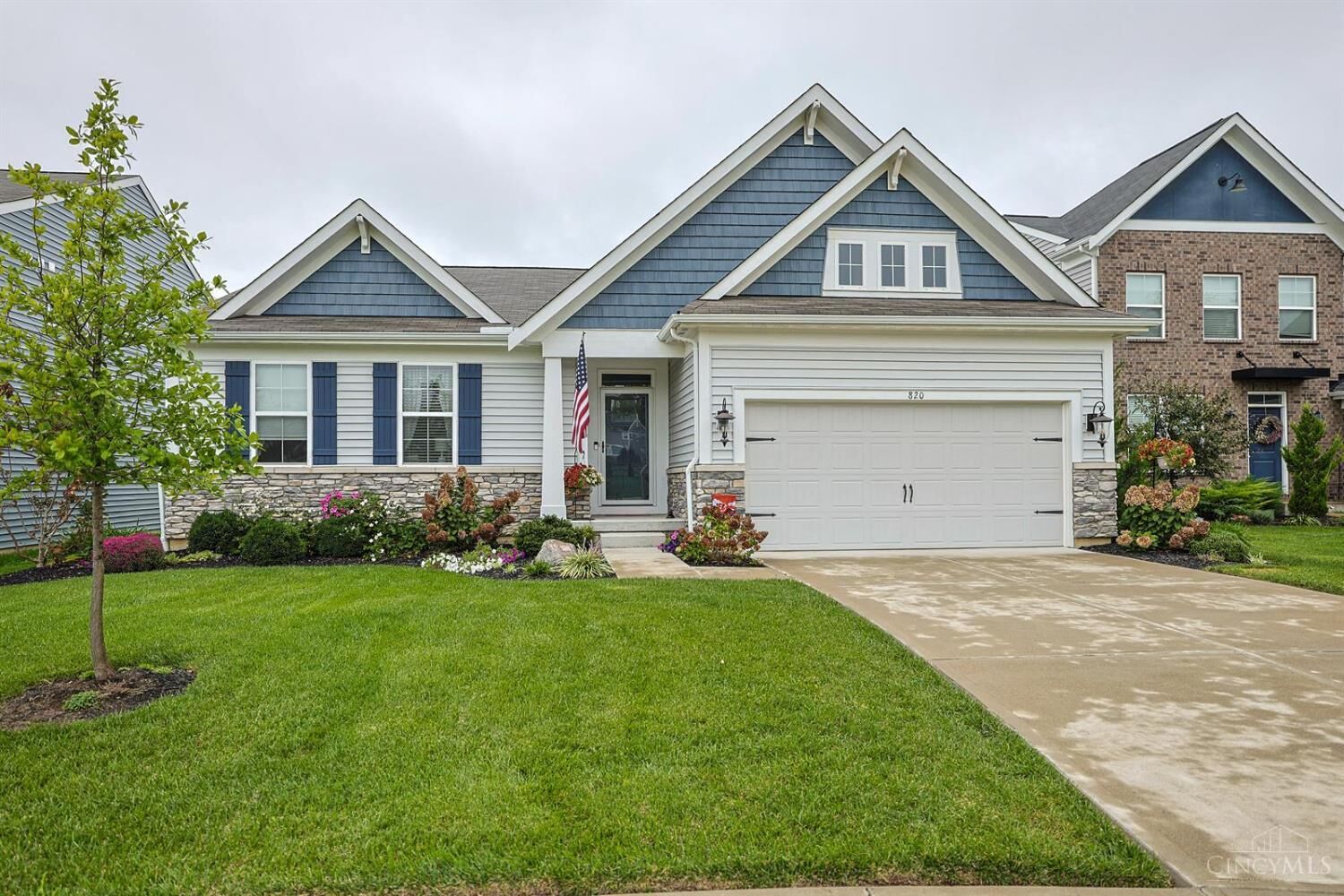 Property Photo: 820 Leeward Court OH 45036