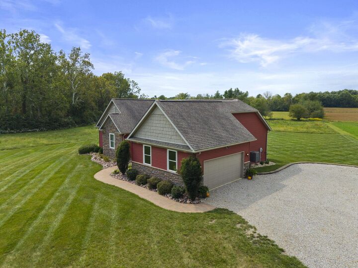 Property Photo: 10497 Winchester Road OH 43103