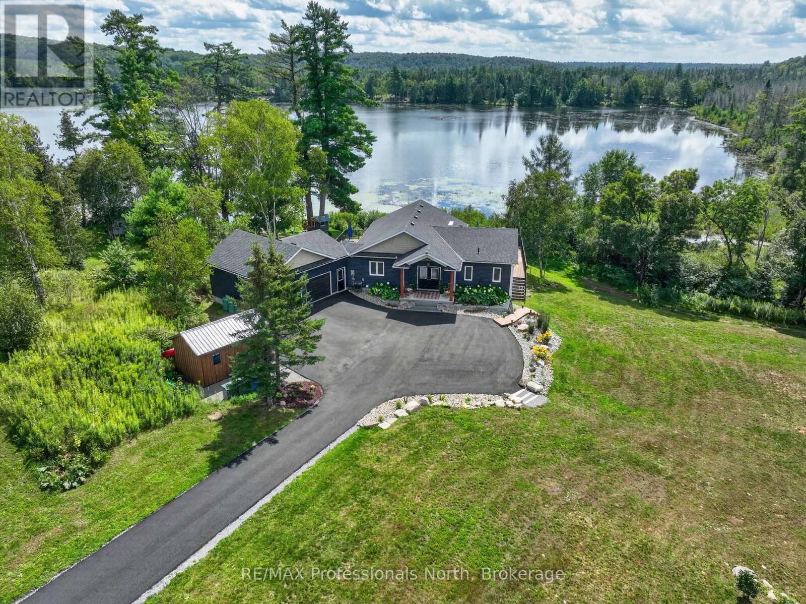Property Photo:  4318 Glamorgan Road  ON K0M 1S0 