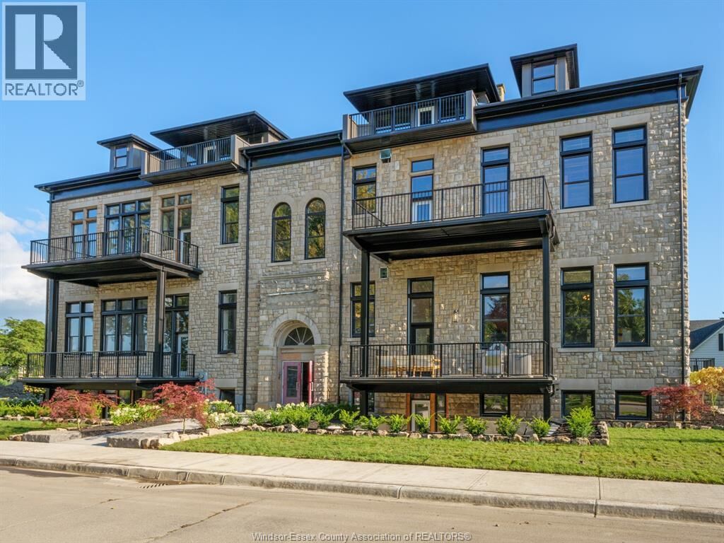 Property Photo:  247 Brock Street 101  ON N9V 2H4 
