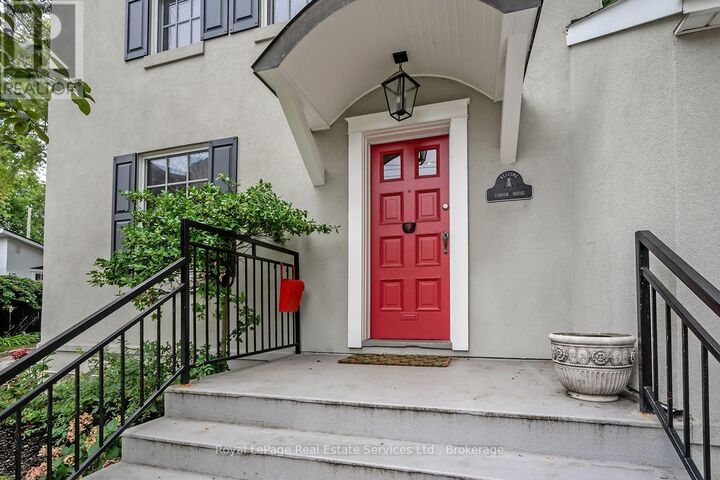 Property Photo:  128 Chisholm Street  ON L6K 3J2 