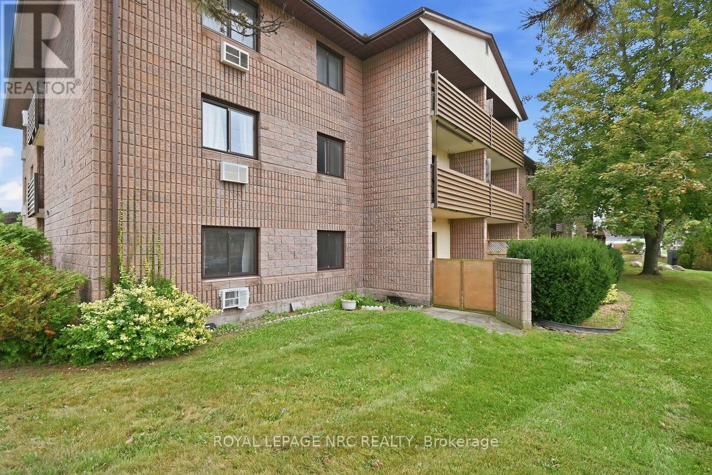 Property Photo:  72 Main Street East 106  ON L3K 5Z8 