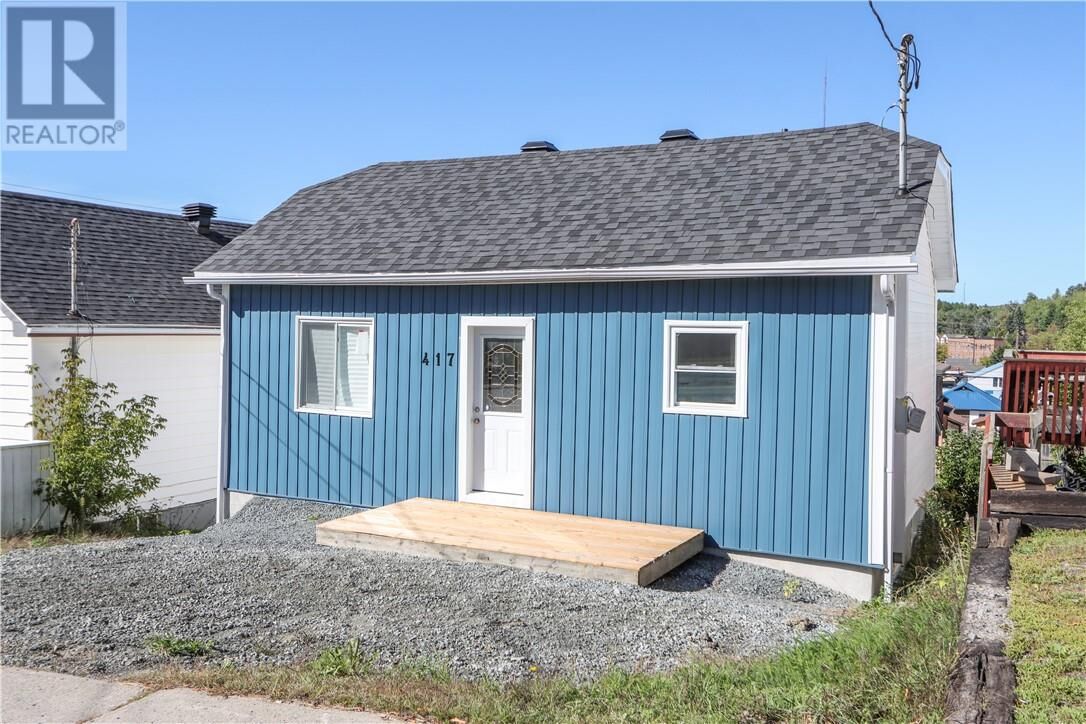 Property Photo:  417 Burton Avenue  ON P3C 4K6 