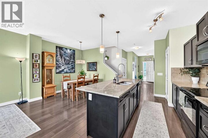 Property Photo:  10 Reunion Grove Northwest  AB T4B 0Z7 