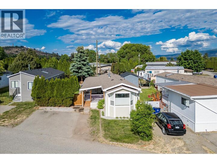 Property Photo:  2035 Boucherie Road 95  BC V4T 1Z8 