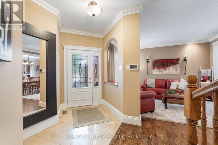 Property Photo:  103 Borealis Crescent  ON K1K 4T6 