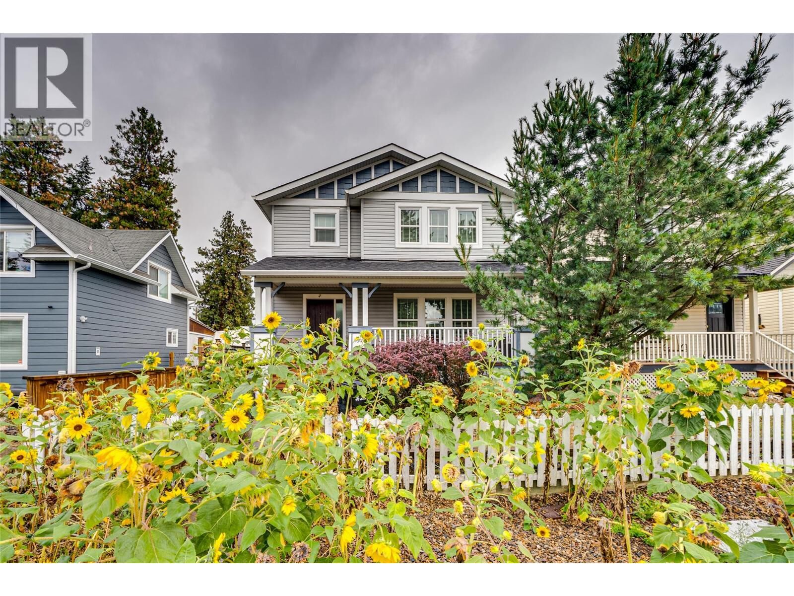 Property Photo:  4607C 20 Street  BC V1T 4E6 
