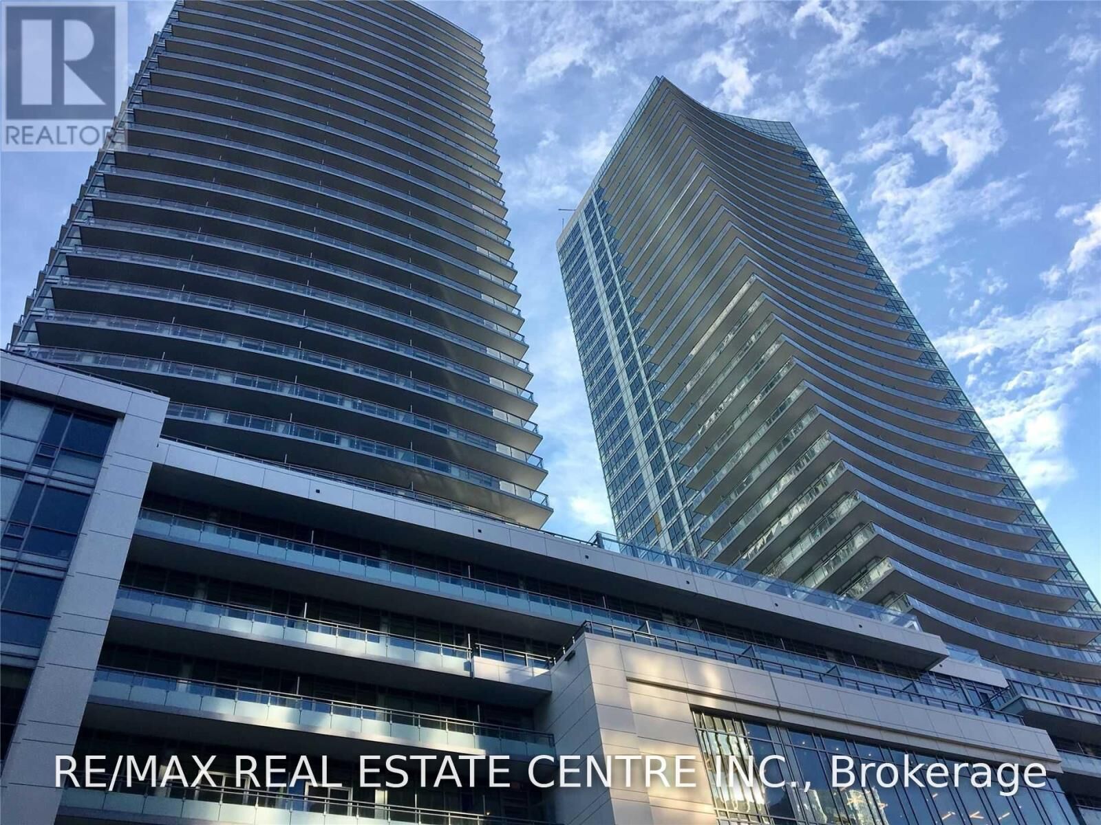 Property Photo:  98 Lillian Street 2519  ON M4S 0A5 