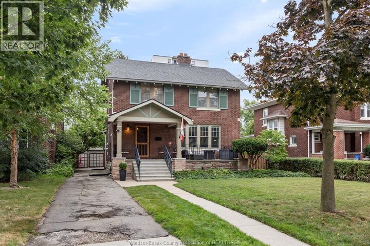 Property Photo: 1528 Victoria Avenue ON N8X 1P5