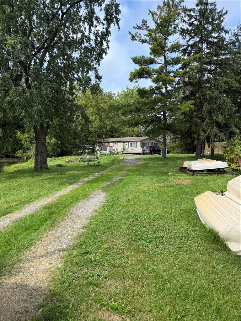 Property Photo:  203 Sunnyside Avenue  OH 43348 