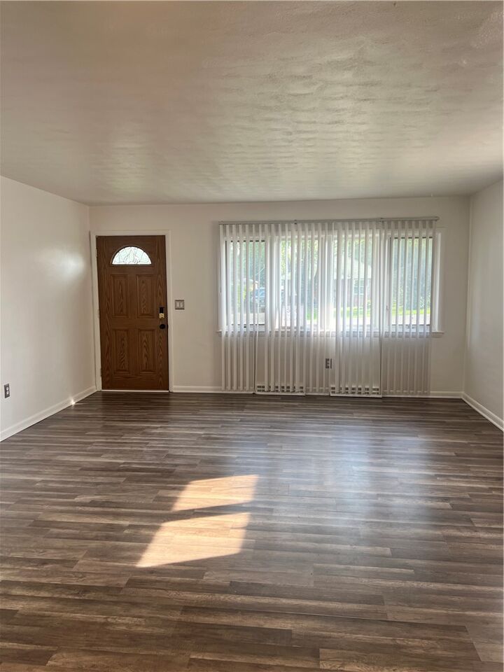Property Photo: 4409 Brunswick Avenue OH 45416