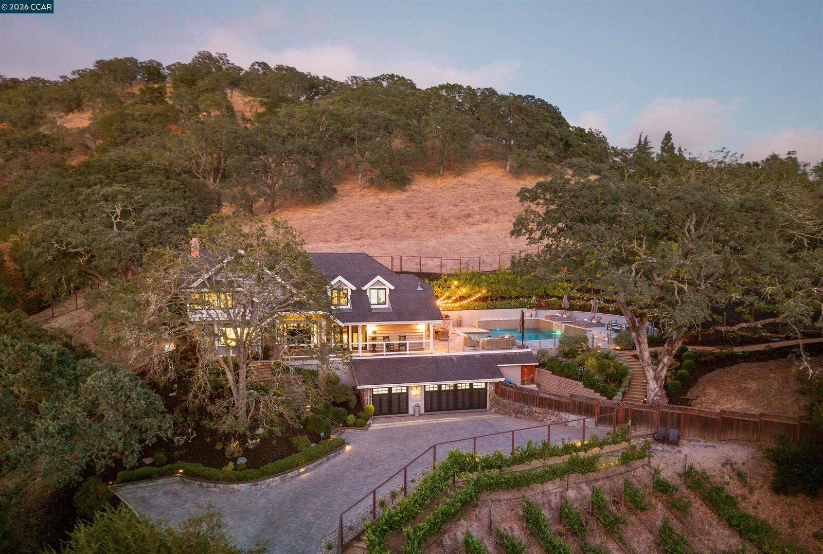 Property Photo: 330 Twin Peaks Ln CA 94507