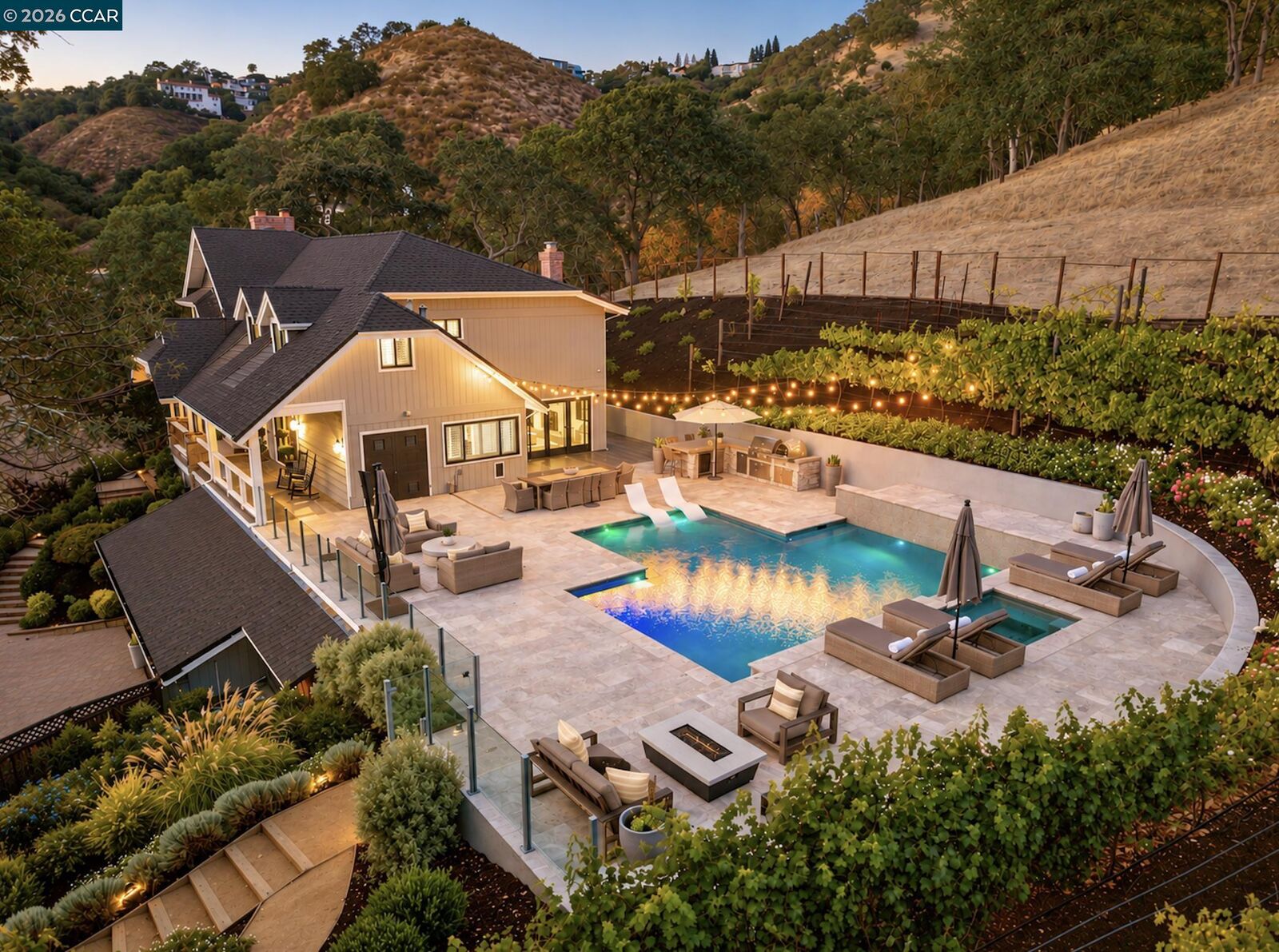 Property Photo: 330 Twin Peaks Ln CA 94507