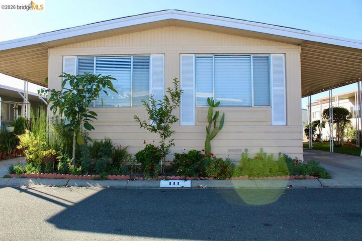 Property Photo:  4141 Deep Creek Rd 111  CA 94555 
