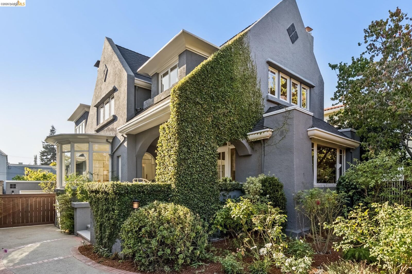 Property Photo:  2710 Claremont Blvd.  CA 94705 