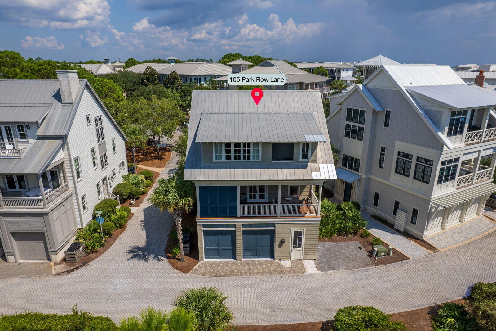 Property Photo:  105 Park Row Lane  FL 32459 