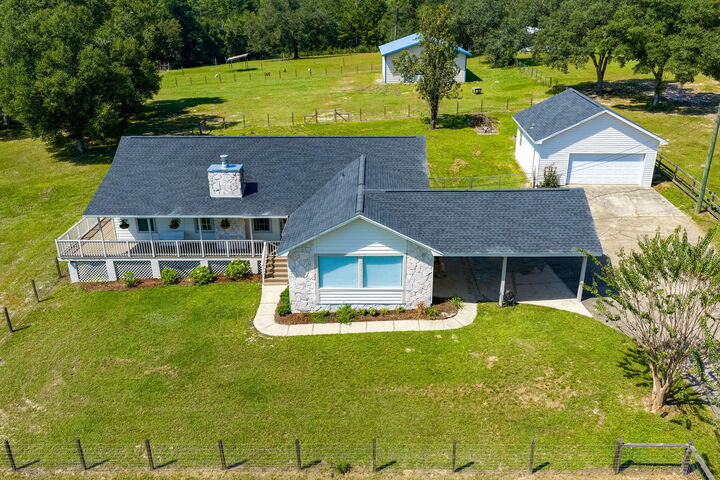 Property Photo:  5782 Seminole Drive  FL 32536 