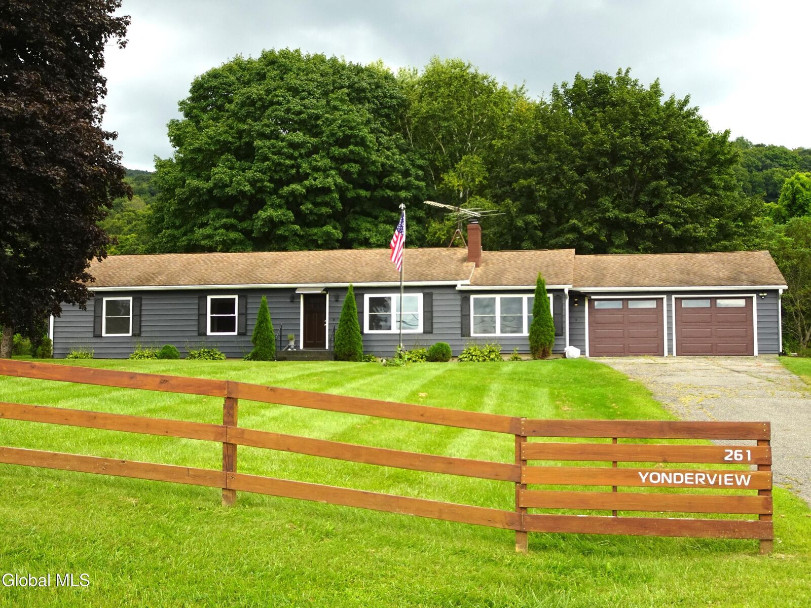 Property Photo: 261 Yonderview Road NY 12516