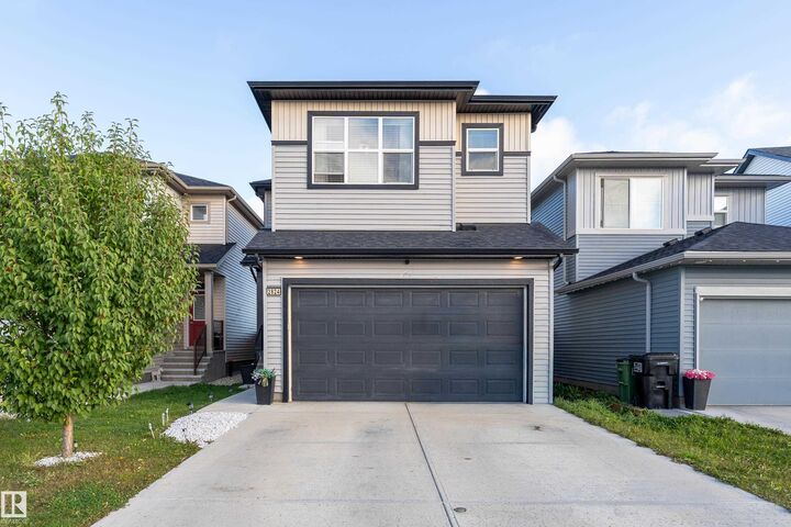Property Photo:  2824 152 Avenue NW  AB T5Y 3Y8 