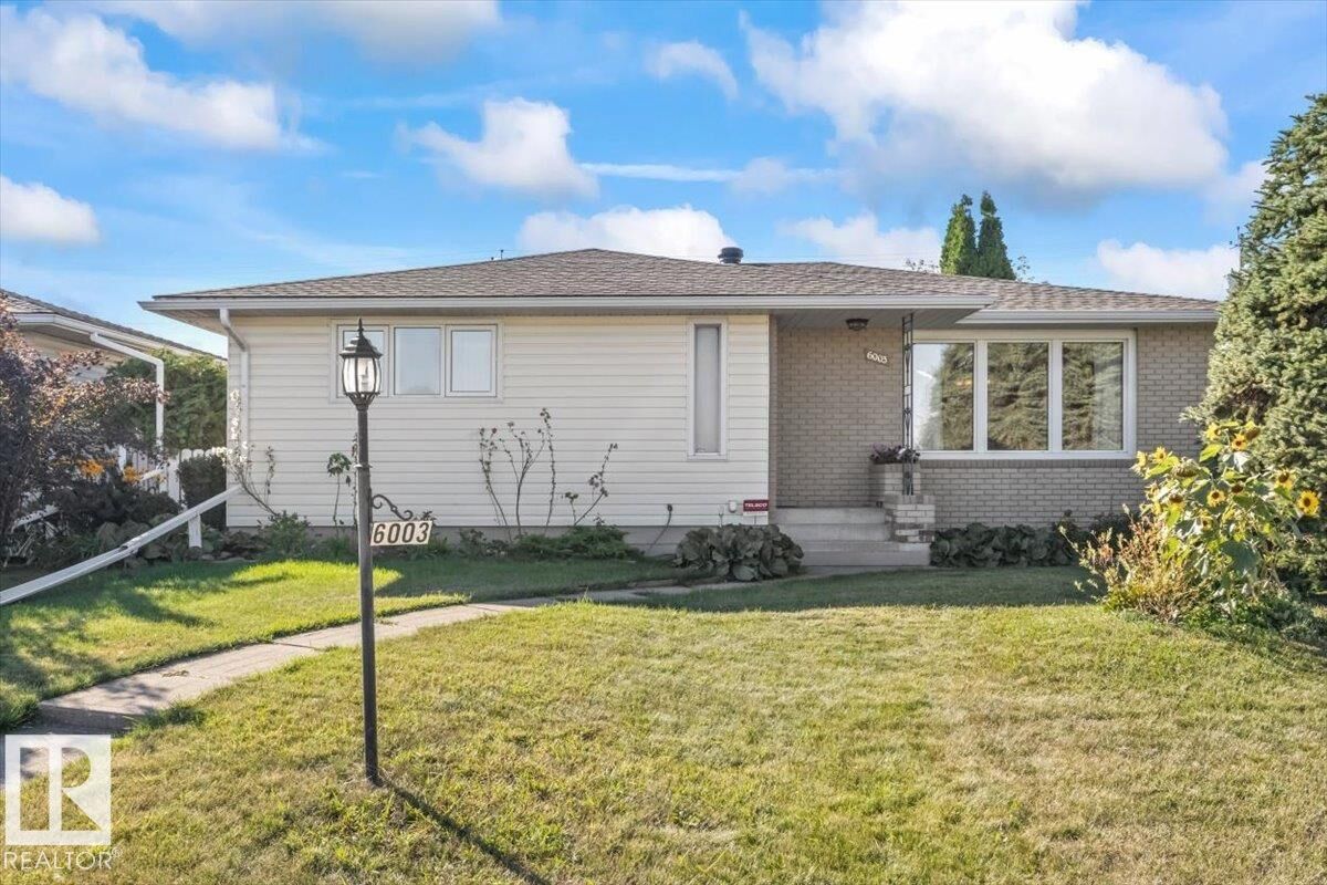 Property Photo:  6003 95 Avenue NW  AB T6B 1A4 