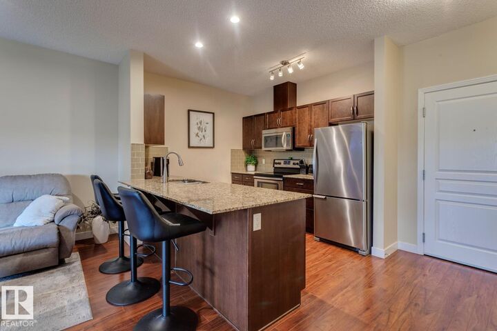 Property Photo:  2045 Grantham Crest NW 426  AB T5T 3X6 