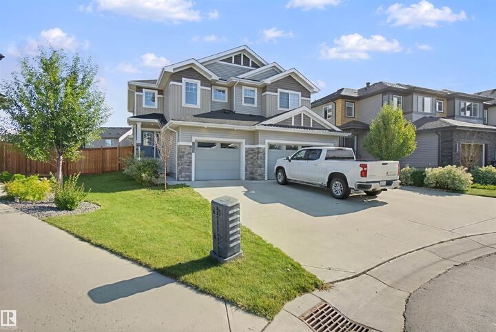 Property Photo:  7372 Chivers Crescent SW  AB T6W 4L9 