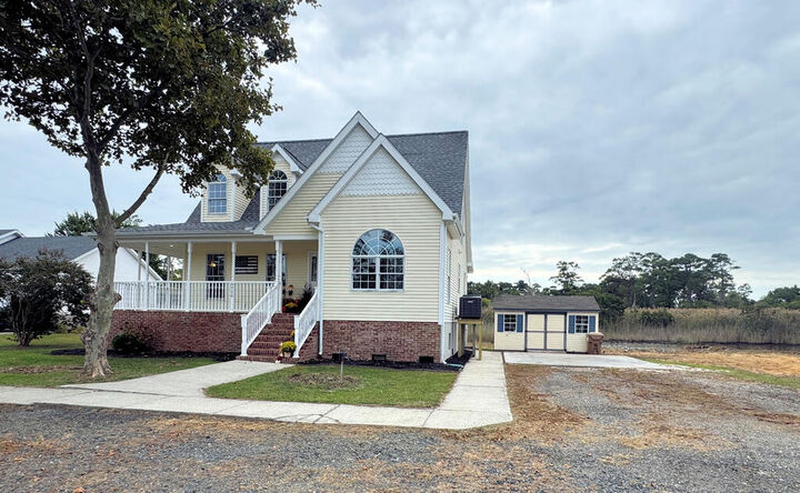 Property Photo: 4220 Bennett Ln VA 23336