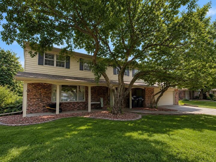 Property Photo:  1717 N 11th St  IA 50501 