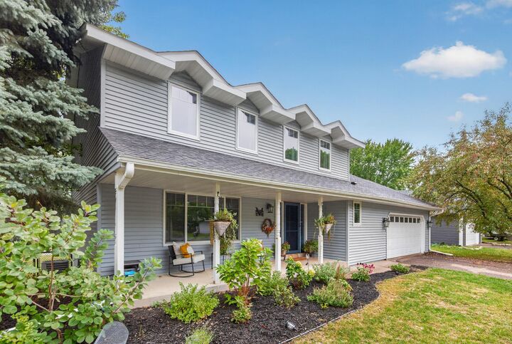 Property Photo: 2347 Heath Avenue N MN 55128