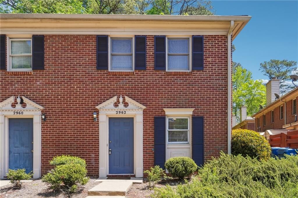 Property Photo: 2962 Webb Bridge Road GA 30009