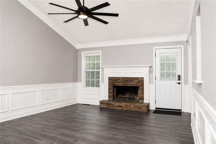 Property Photo:  114 Waterbury Lane  GA 30517 