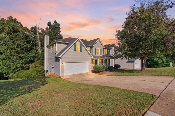 Property Photo: 40 Cliff View Drive GA 30016