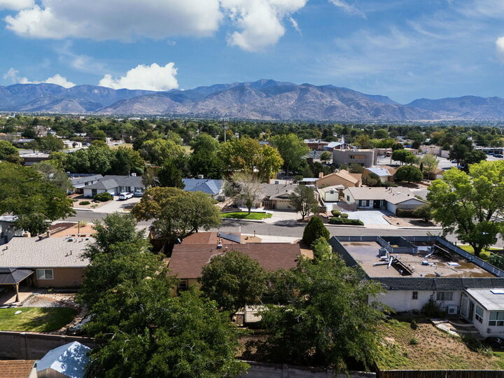 Property Photo:  3825 Westerfeld Drive NE  NM 87111 